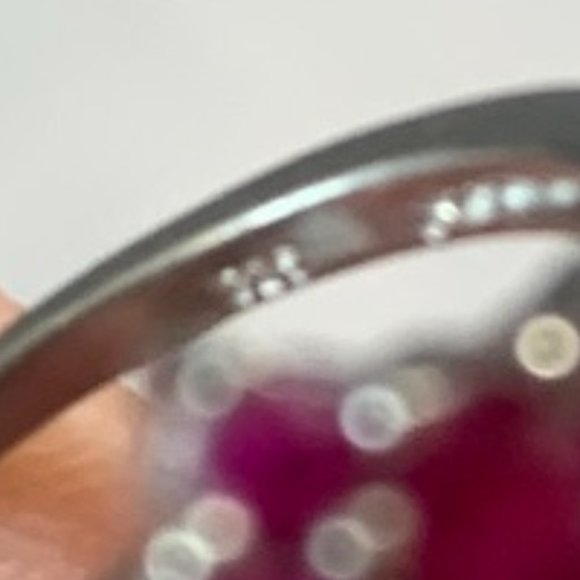 Ruby Ring, 11 stones shaped in a diamond or square, stamped 925 silver, size 7 - Picture 10 of 10